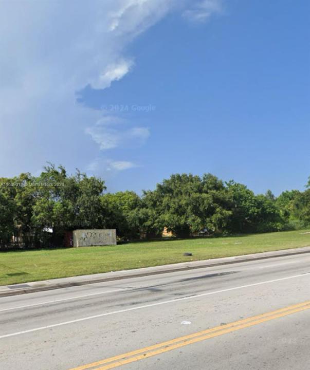 2065 NW 54th street, Miami, Floride 33142, États-Unis