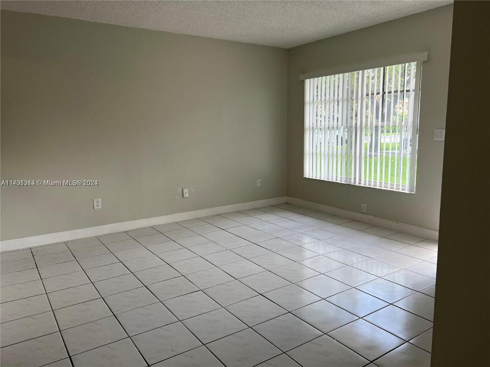 7666 SW 152nd Ave 5-14, Miami, 佛羅里達州 33193, 美國