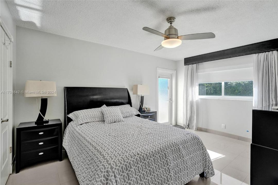141 NE 10th Ave 30A, Hallandale Beach, Florida 33009