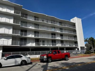1100 Alton Rd 5D, Miami Beach, Florida 33139, USA