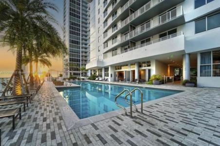 215 N New River Dr E 1050, Fort Lauderdale, Flórida 33301, Estados Unidos