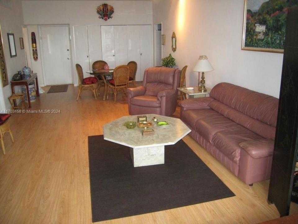 5005 Collins Ave 1502, Miami Beach, Florida 33140