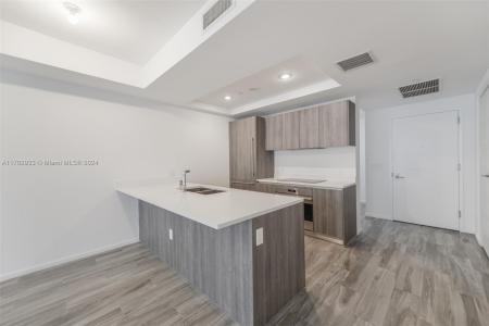 801 S Miami Ave 1702, Miami, Florida 33130, USA
