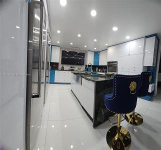 15700 SW 202nd Ave, Miami, Florida 33187, USA