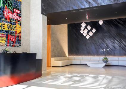 151 SE 1st St 1501, Miami, Florida 33131, USA