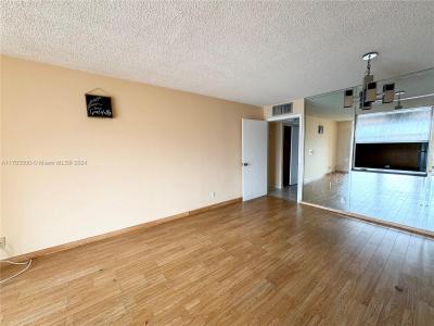 2101 Atlantic Shores Blvd 506, Hallandale Beach, Florida 33009, USA
