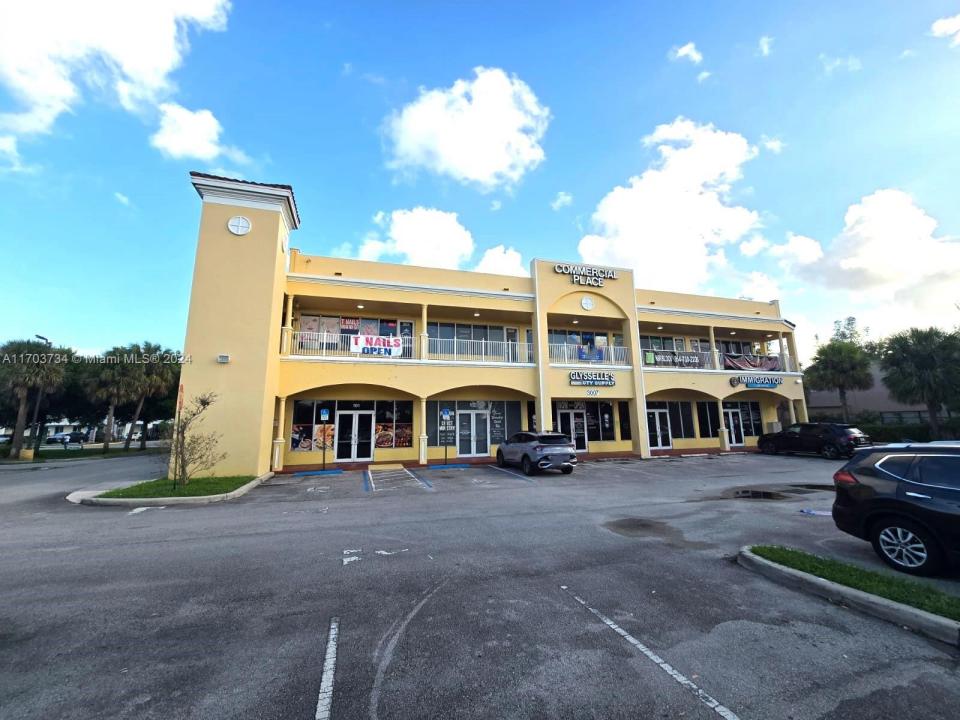 3007 W Commercial Blvd 101, Fort Lauderdale, Floride 33309, États-Unis