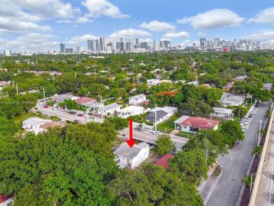 585 NW 51st St, Miami, Florida 33127, USA