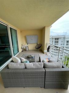 7350 SW 89th St 817S, Miami, Florida 33156, USA