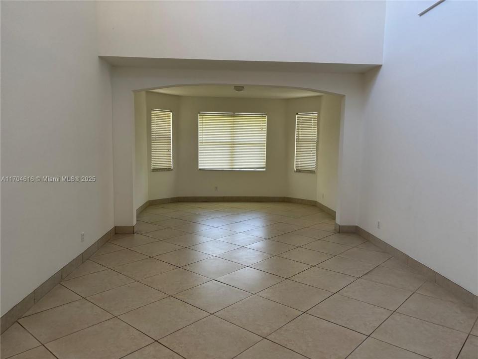 3946 W Whitewater Ave, Weston, Florida 33332, Estados Unidos
