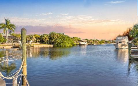 772 MCDILL DR, Port Charlotte, Florida 33953, USA