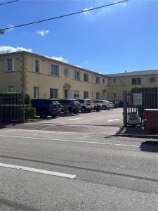 1326 SW 6th St 9, Miami, Florida 33135, USA