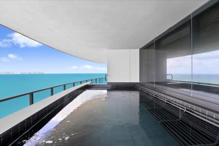 18555 Collins Ave 3405, Sunny Isles Beach, Florida 33160, USA