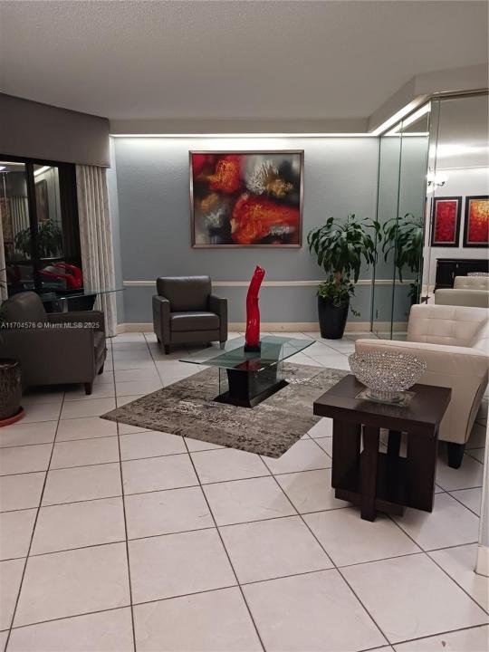 1000 St Charles Pl 615, Pembroke Pines, Florida 33026