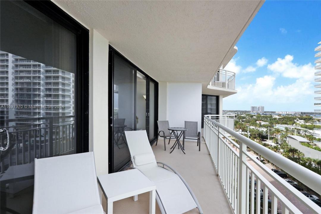 3000 N Ocean Dr 10B, Riviera Beach, Florida 33404, Estados Unidos