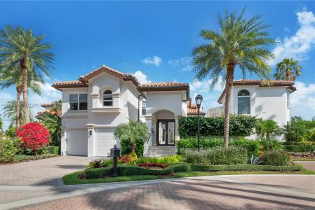 13693 Deering Bay Dr, Coral Gables, Florida 33158, USA