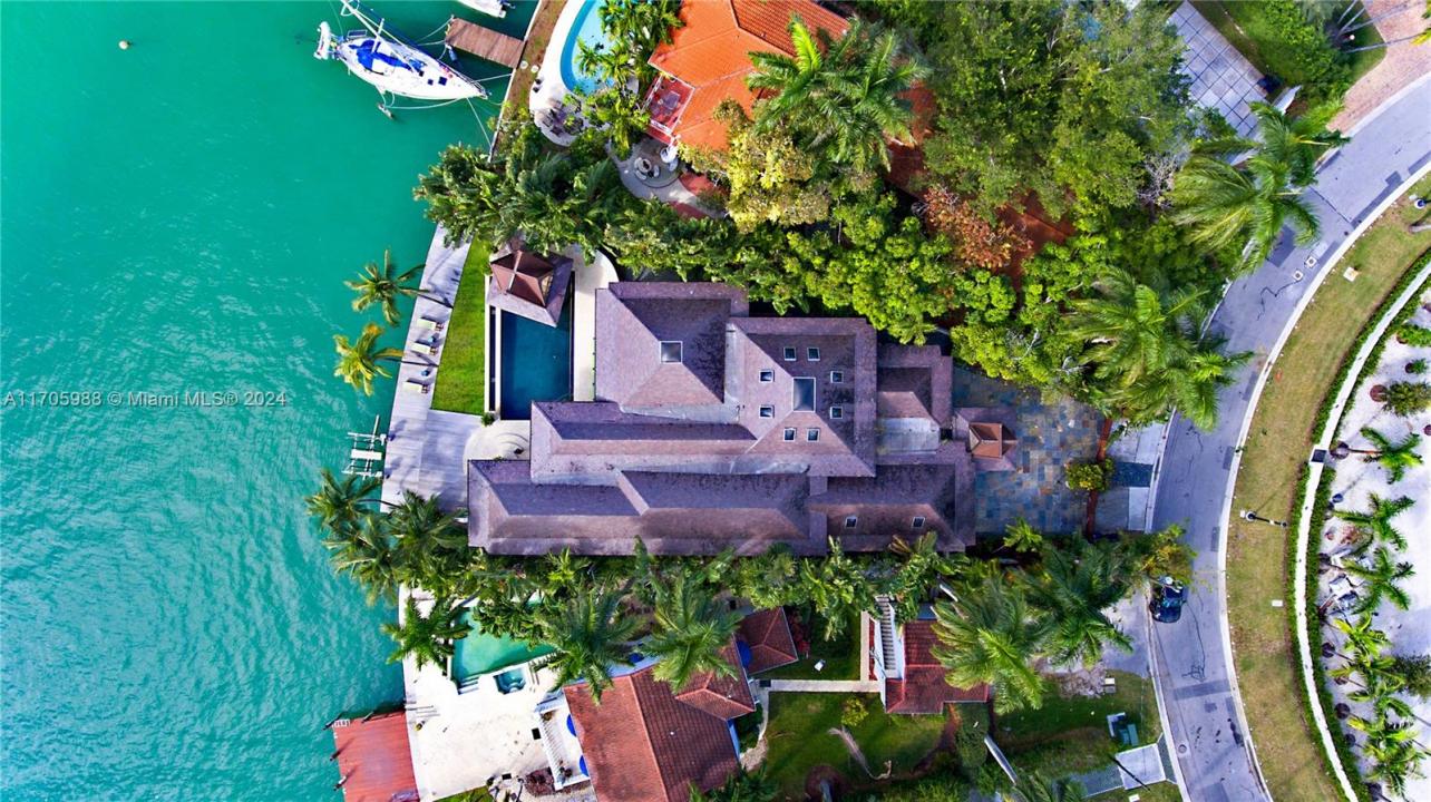 14 W San Marino Dr, Miami Beach, Florida 33139