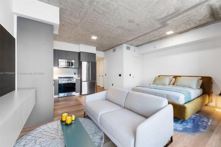 307 SW 5th St STUDIO, Fort Lauderdale, Florida 33315, USA