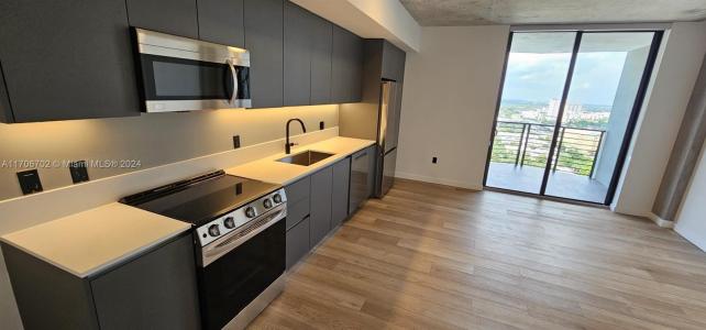 307 SW 5th St ONE BEDROOM, Fort Lauderdale, Florida 33315, USA