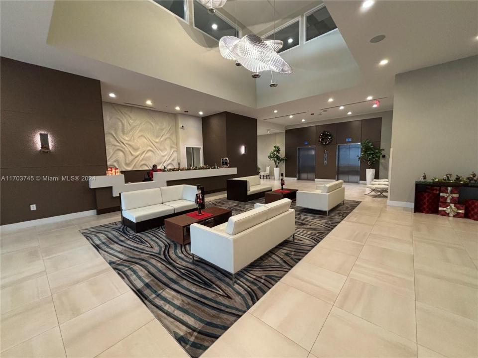 7825 NW 107th Ave 310, Doral, Florida 33178, Stati Uniti
