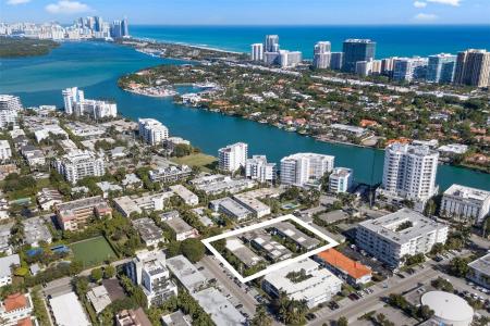 1060 98 St, Bay Harbor Islands, Florida 33154, HOA KỲ
