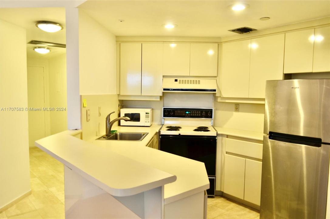 4000 Island Blvd 102, Aventura, فلوريدا 33160, الولايات المتحدة