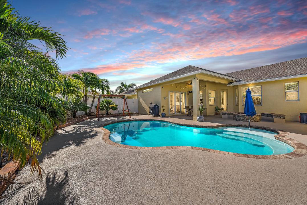 10352 SW Westlawn Boulevard, Port Saint Lucie, Флорида 34987, Соединенные Штаты