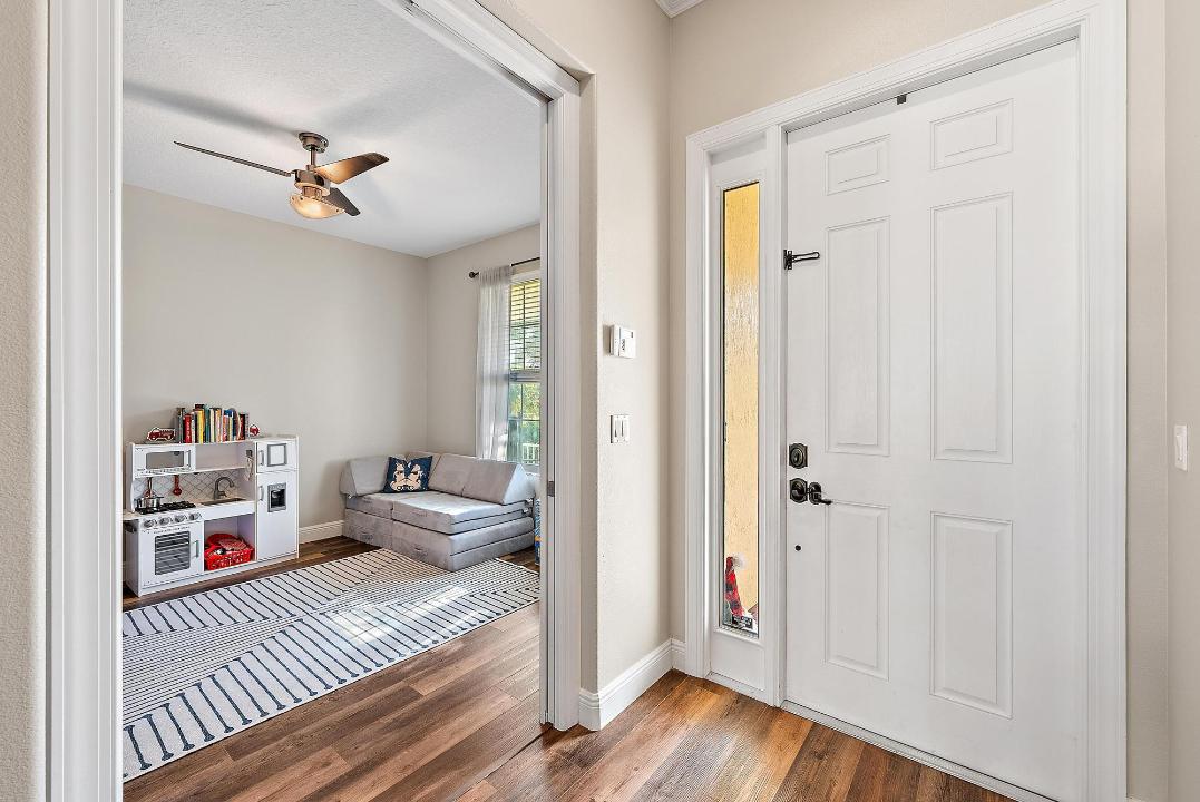 10352 SW Westlawn Boulevard, Port Saint Lucie, Флорида 34987, Соединенные Штаты