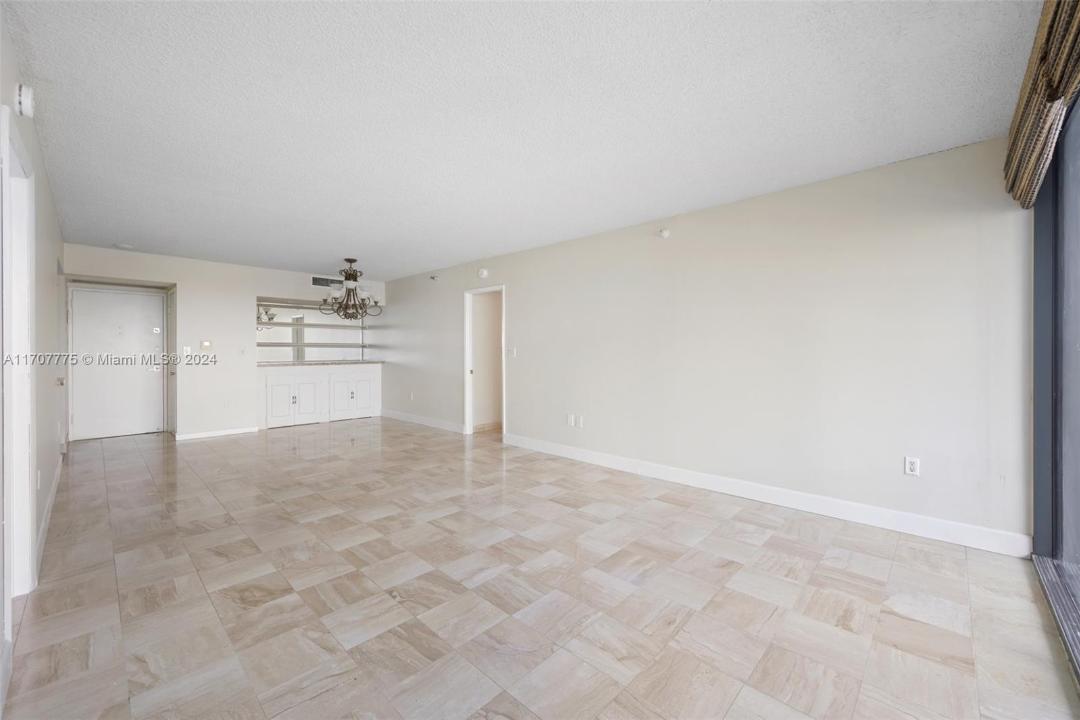 20505 E Country Club Dr 1434, Aventura, Florida 33180