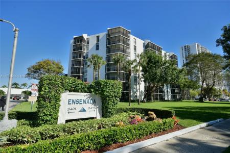 3475 N Country Club Dr 615, Aventura, Florida 33180, USA