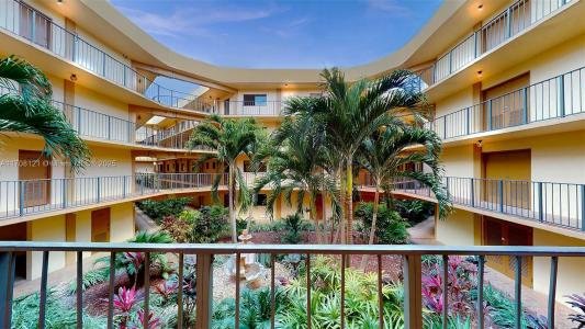 8420 SW 133rd Ave Rd 212, Miami, Florida 33183, USA