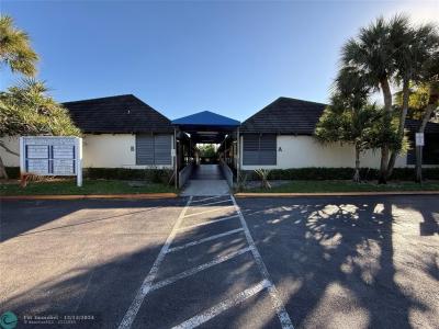 8200 W Sunrise Blvd, Plantation, Florida 33322, Estados Unidos