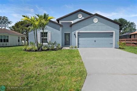 4164 SW Webb St, Port St Lucie, Florida 34953, USA