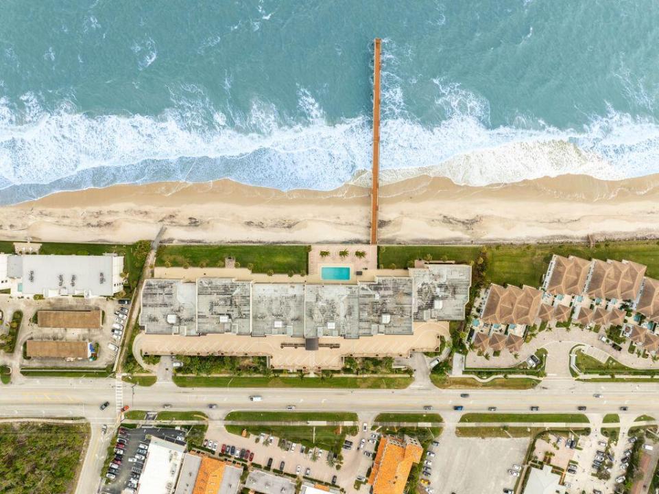 4800 Highway A1a 203, Vero Beach, Florida 32963