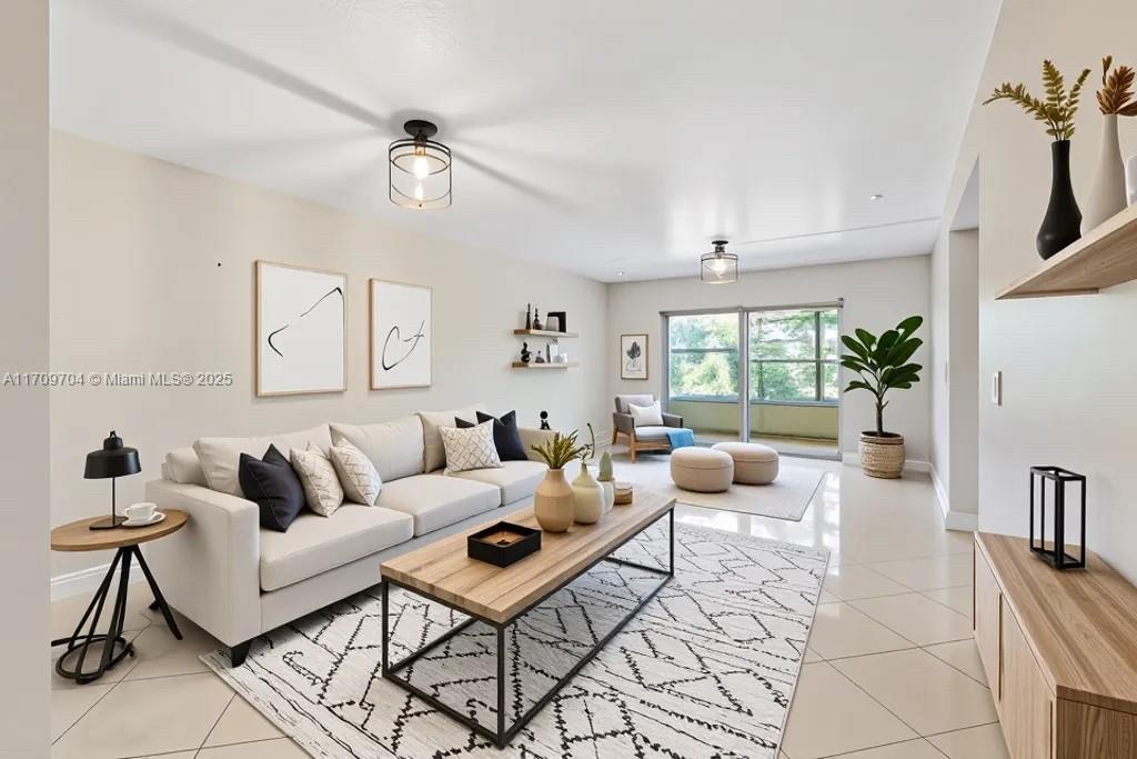 900 SW 125th Way 304R, Pembroke Pines, 佛羅里達州 33027, 美國