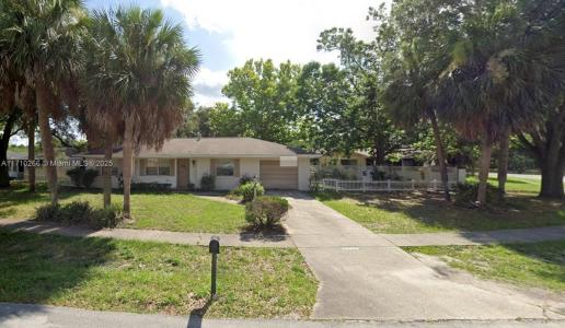 15351 SW 43 TE RD, Ocala, Florida 34473, USA