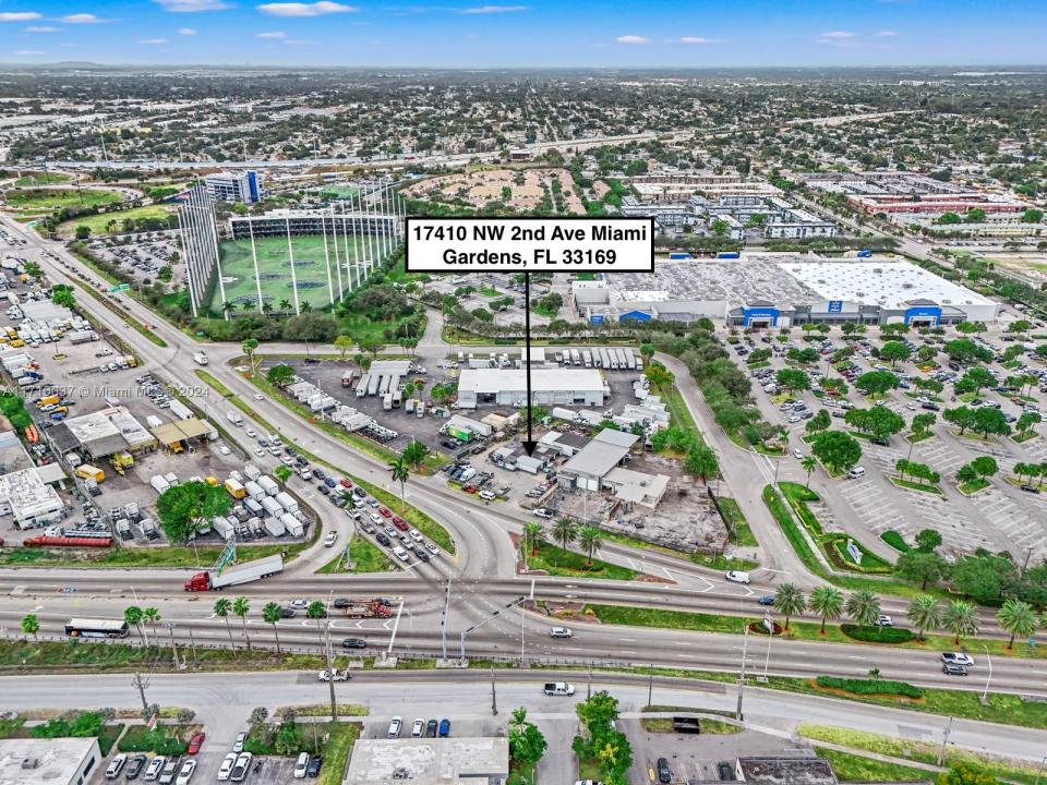17410 NW 2nd Ave, Miami Gardens, 佛羅里達州 33169, 美國