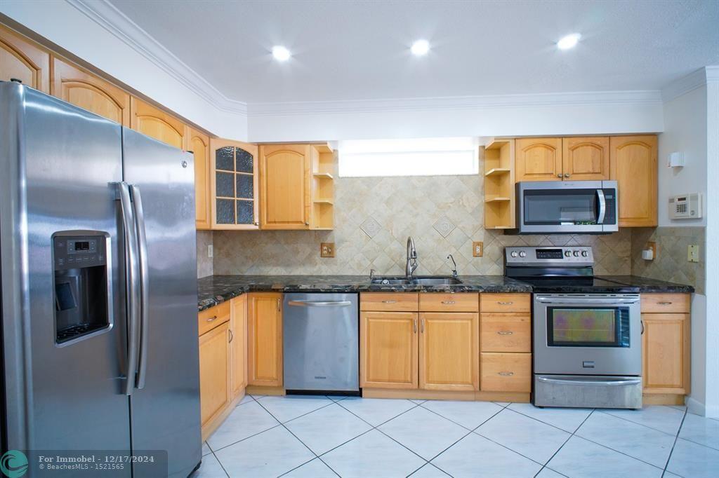 3711 NW 23rd Place, Coconut Creek, Florida 33066