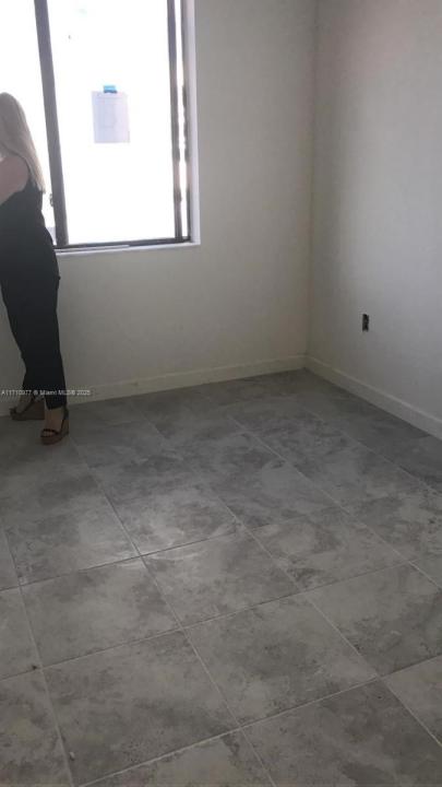 388 NE 208th Ter 388, Miami, Florida 33179, Stati Uniti