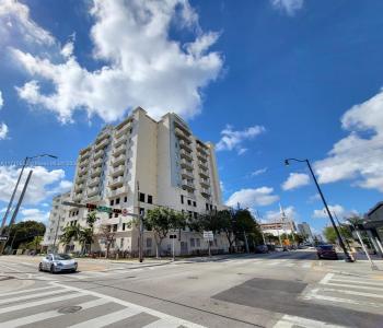 120 SW 8th Ave 501, Miami, Florida 33130, USA