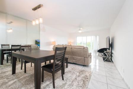 4650 Washington St 502, Hollywood, Florida 33021, USA