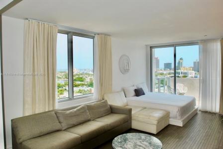 1100 West Ave PH-1, Miami Beach, Florida 33139, USA
