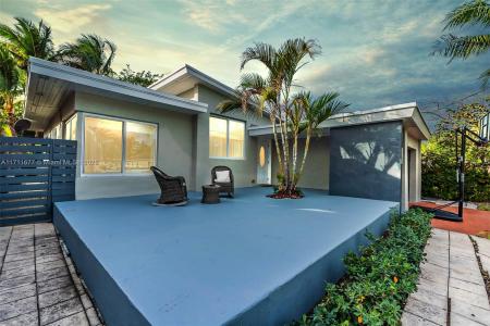 9156 Froude Ave, Surfside, Florida 33154, USA