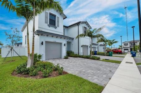 20366 NW 4th Path 20366, Miami Gardens, Florida 33169, USA