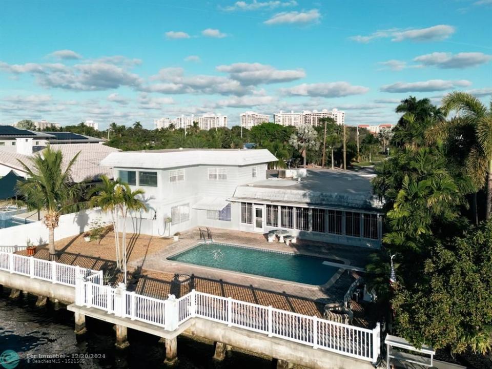 4621 W Tradewinds Ave, Lauderdale By The Sea, Florida 33308