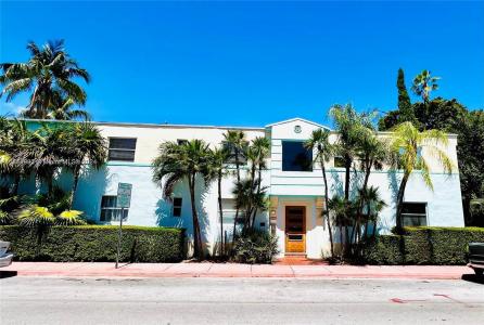 1001 7th St 105, Miami Beach, Florida 33139, USA
