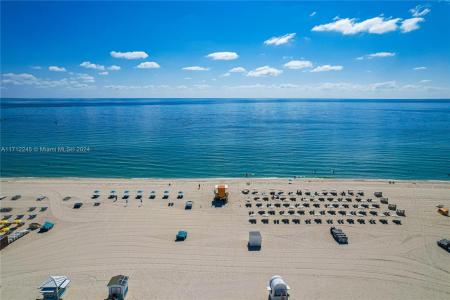 1500 Ocean Dr PH-05, Miami Beach, Florida 33139, USA