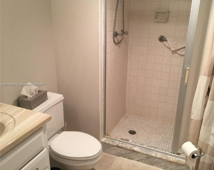 311 S Hollybrook Dr 202, Pembroke Pines, Florida 33025