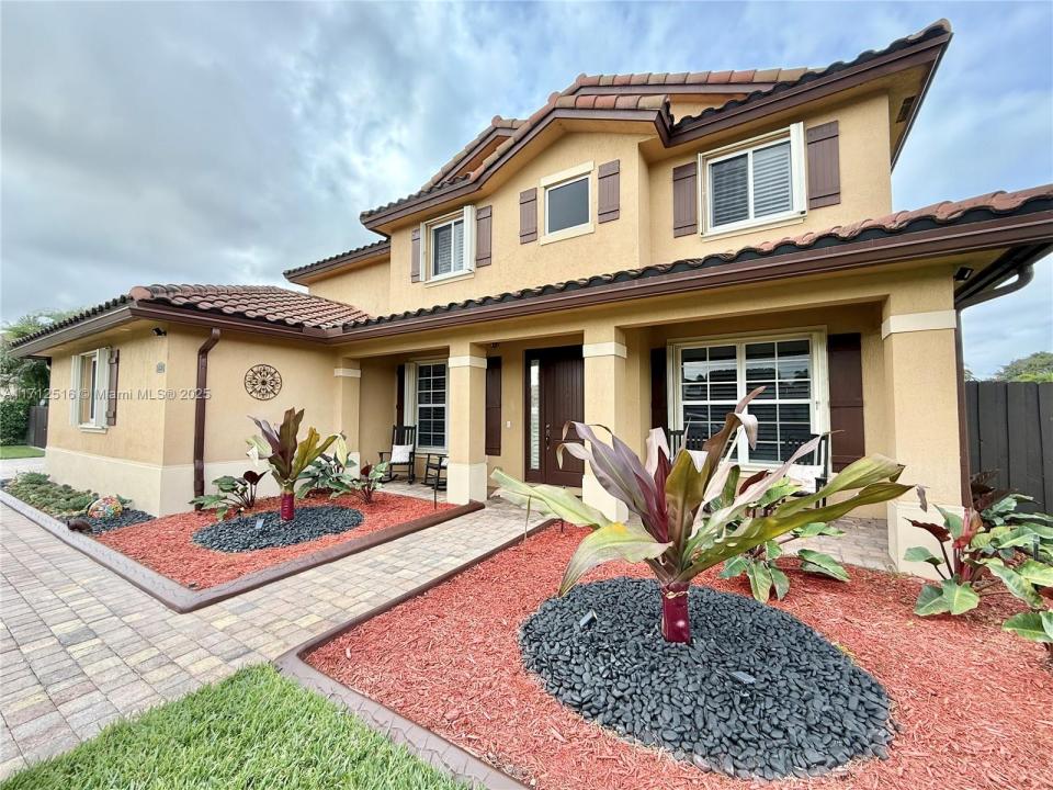 2190 NW 16th Pl, Homestead, פלורידה 33030, ארצות הברית של אמריקה 