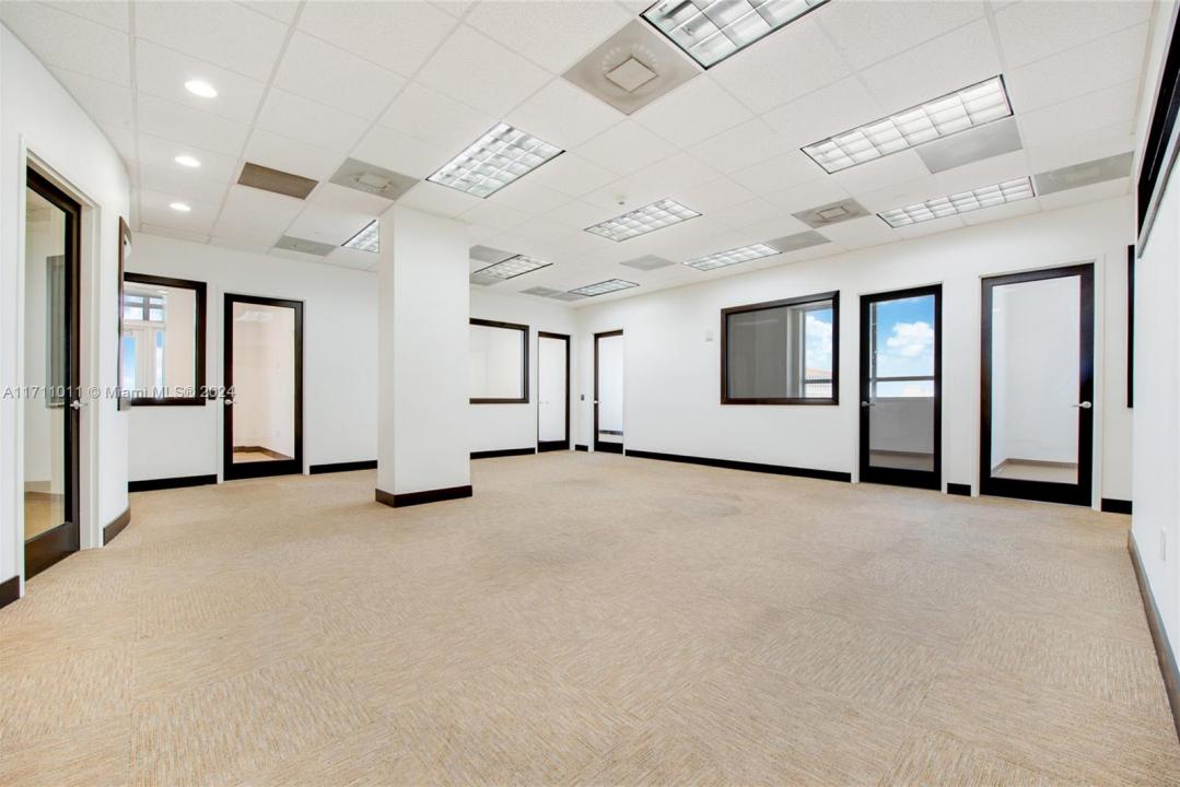 135 San Lorenzo Ave 750, Coral Gables, Florida 33146, Stati Uniti